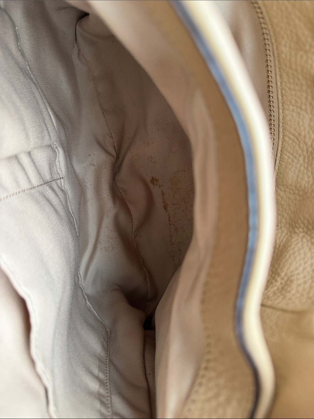 Coach Tan Leather Shoulder Bag - Classic Neutral Tote - Picture 7 of 9